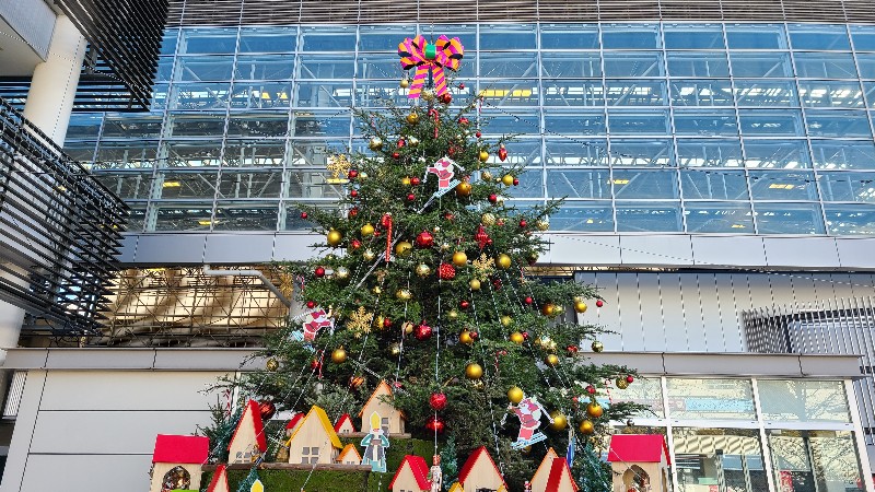 たまプラーザのクリスマスツリー